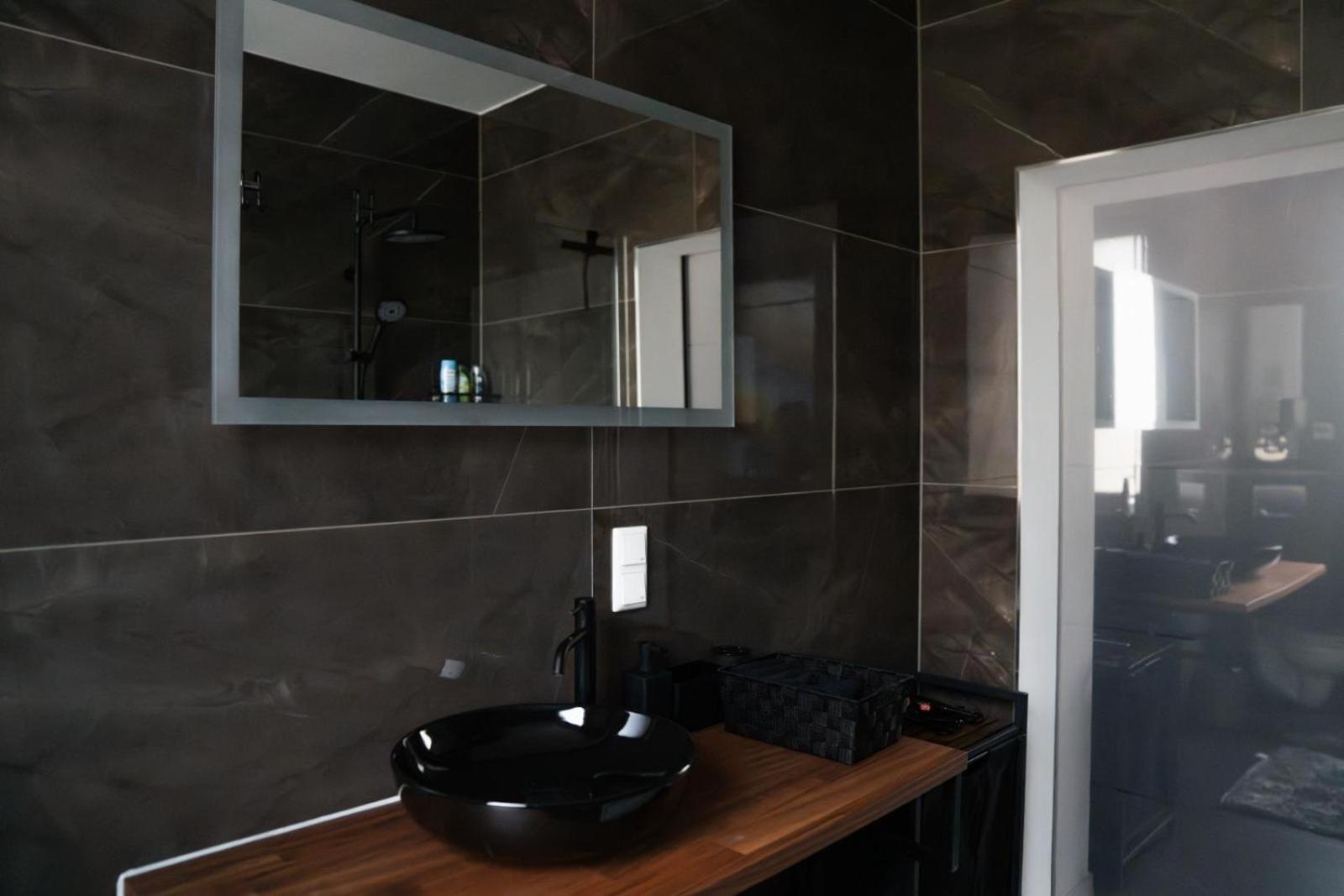 Ferienwohnung Hills 뒤스부르크 외부 사진